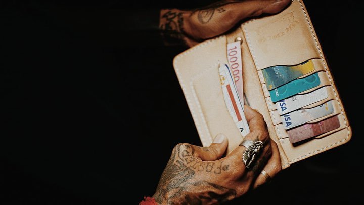 Long Slim Wallet Kuta - Image 5