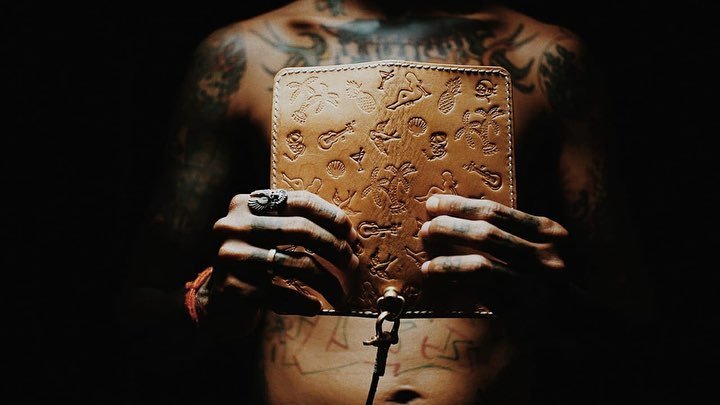 Long Slim Wallet Kuta - Image 4